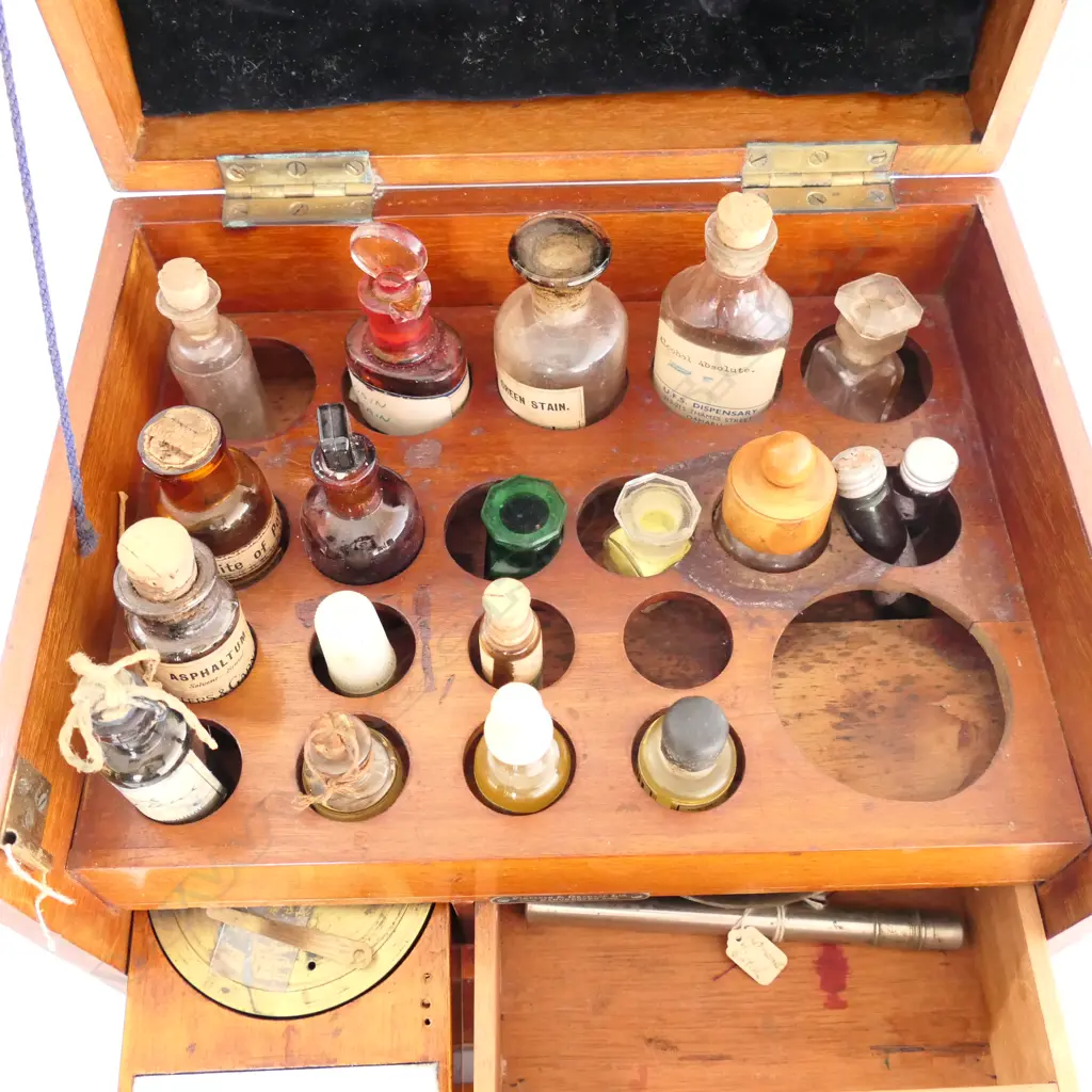 MICROSCOPY (SPECIMEN) PREPARATION BOX by FLATTERS & GARNETT LTD, MANCHESTER c.1920, MAHOG, DROP FRONT, 300 x 240 x 270mm Image 1++